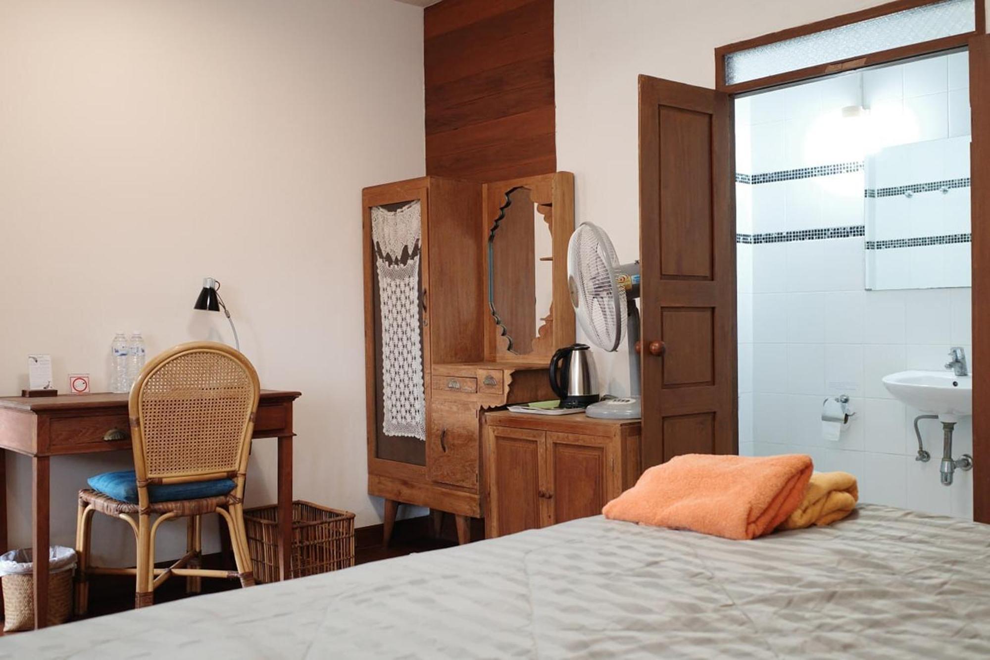 ทิปท็อปไทย เฮาส์ Hotel เชียงใหม่ ภายนอก รูปภาพ